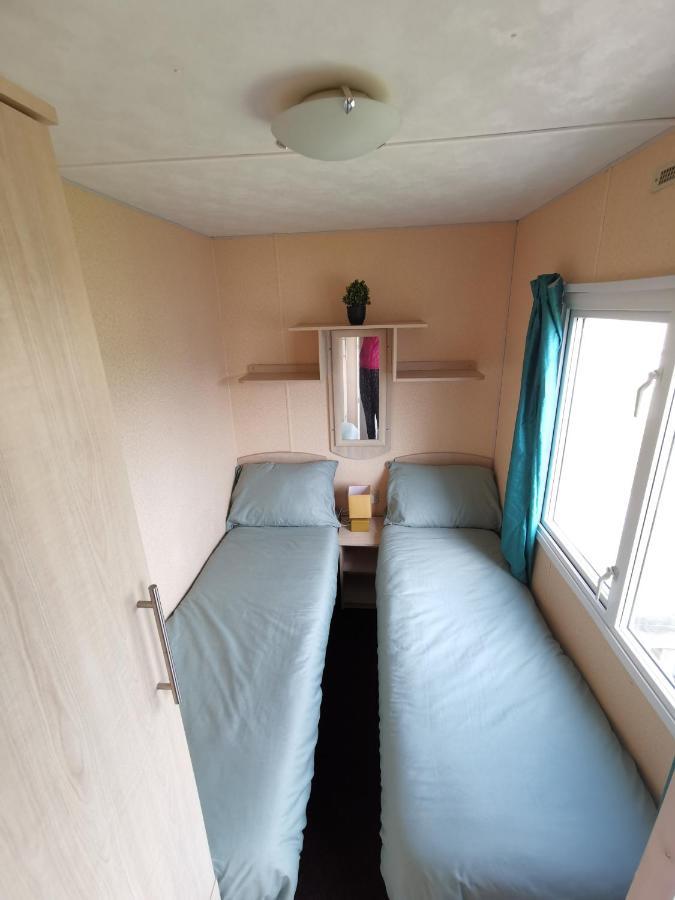 No99 Static Caravan Widemouth Fields 3 Mins From Beach Hotel Poundstock Exterior photo